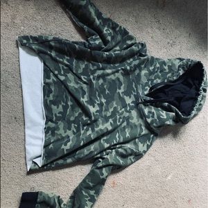 Camouflage Cropped Hoodie [Adam Levine]